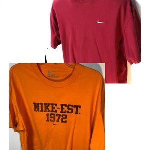 2 NIKE Swoosh T-Shirts Loose Fit 1 Orange 1 Red XL